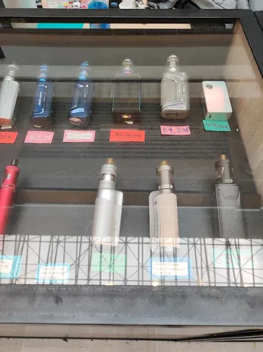 Corner cigarettes électroniques HappeSmoke Thiais